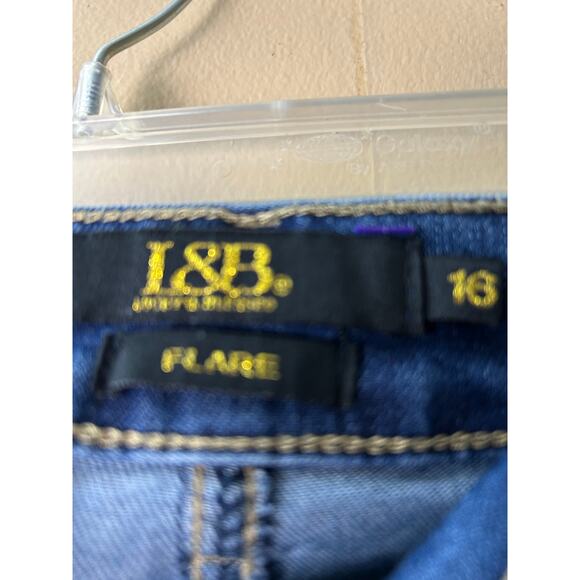 Lucky & Blessed Flared Jeans with Stretch Size 16 - Picture 3 of 7